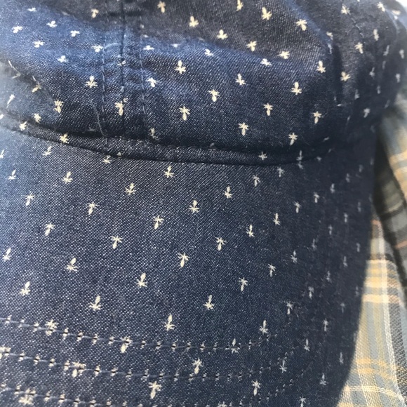 Hat - Picture 4 of 4